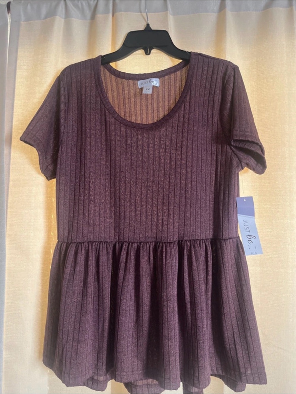 just be Ribbed Peplum Short Sleeve Top - Plum